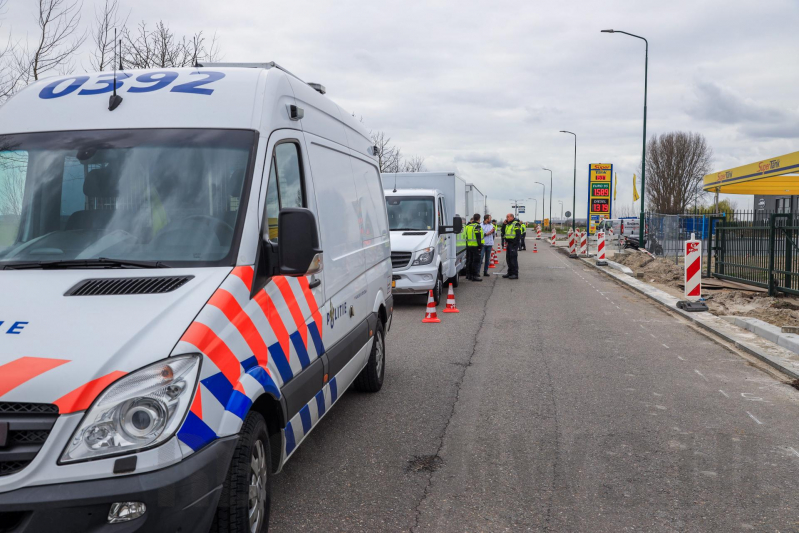 Verkeerscontrole combinatie-voertuigen