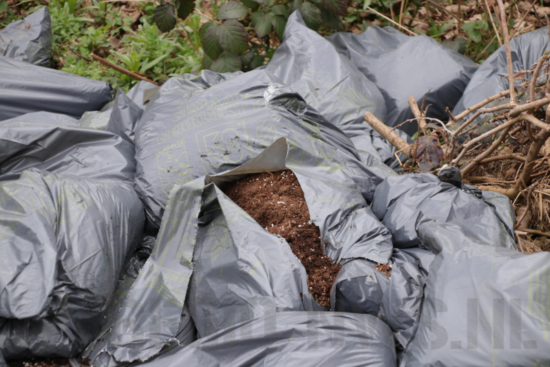 Partij hennepafval gedumpt op carpoolplaats