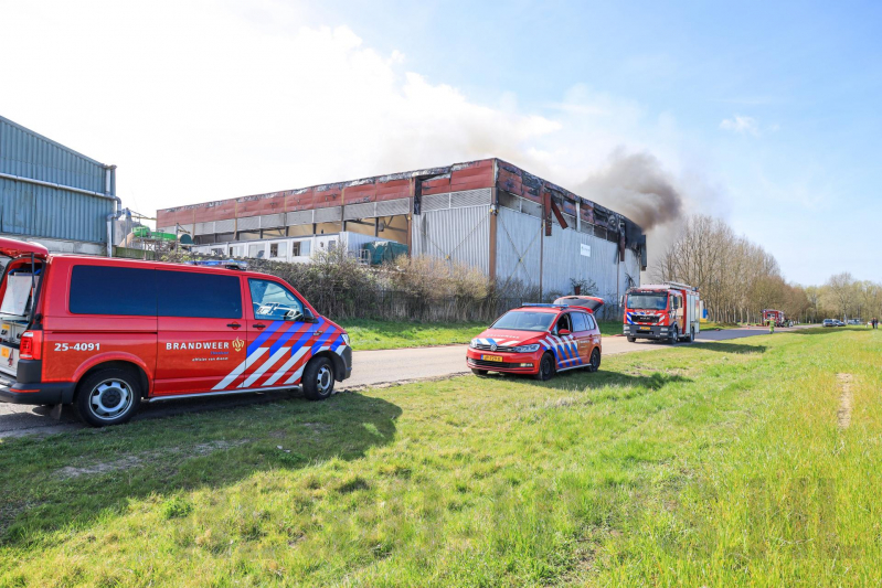 Grote brand recyclingbedrijf De Vijfhoek - Cirwinn
