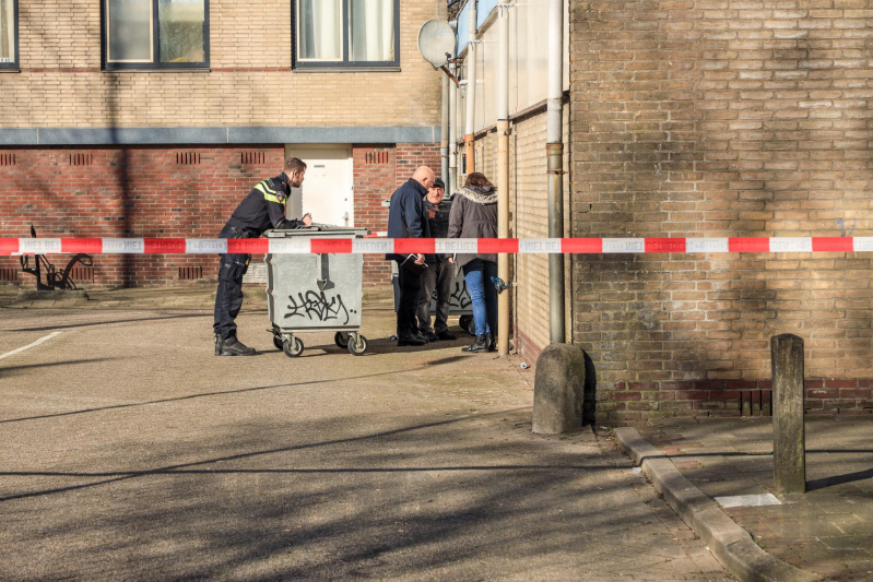 Onderzoek na poging brandstichting supermarkt, Operaplein