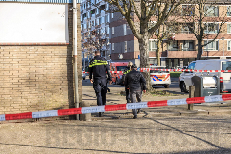 Onderzoek na poging brandstichting supermarkt, Operaplein