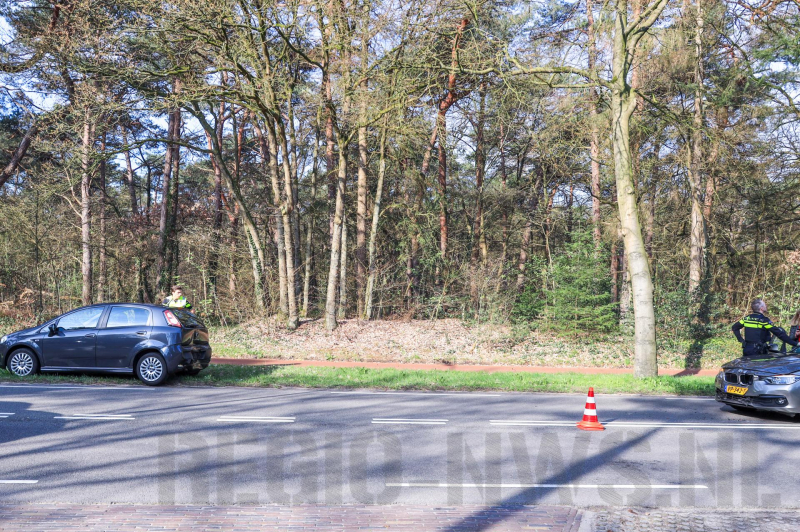 Schade bij kop-staartbotsing met drie auto's