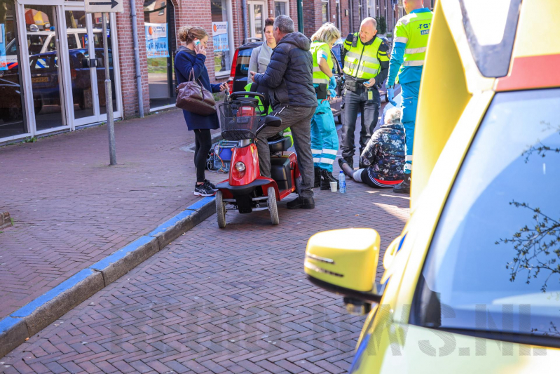 Oudere vrouw gewond bij ongeval met scootmobiel