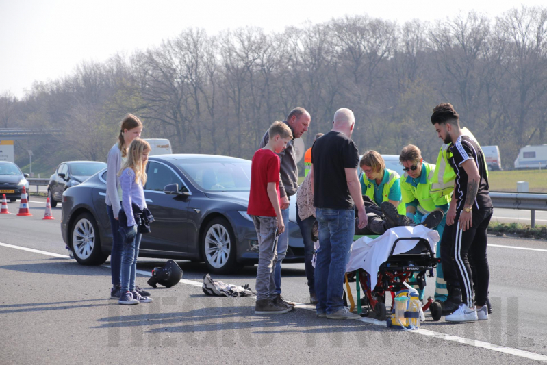 Motorrijder gewond en flinke file