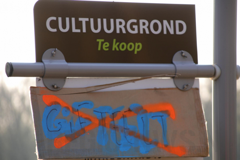 Protest vanwege gifteelt in natuurgebied