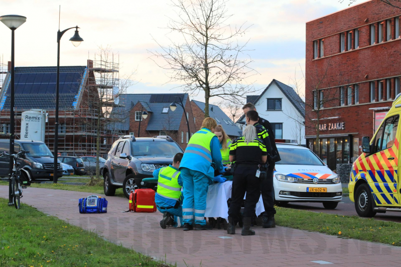 E-bikester gaat hard onderuit en raakt gewond