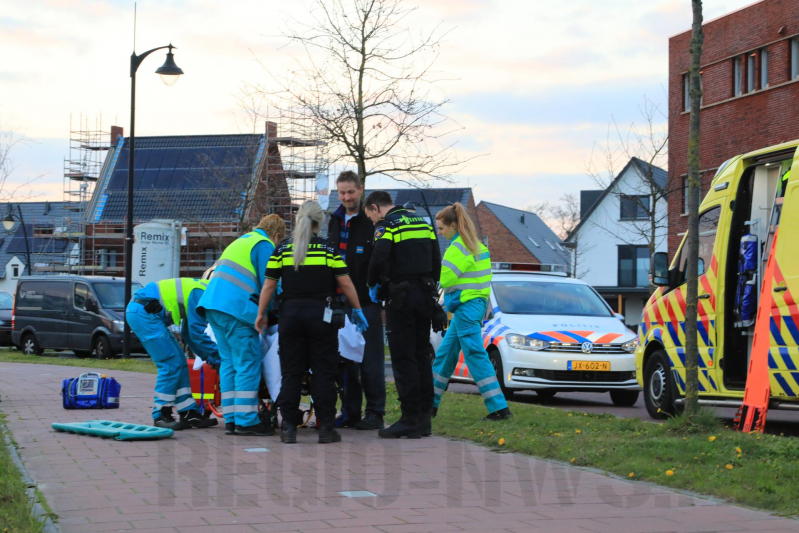 E-bikester gaat hard onderuit en raakt gewond
