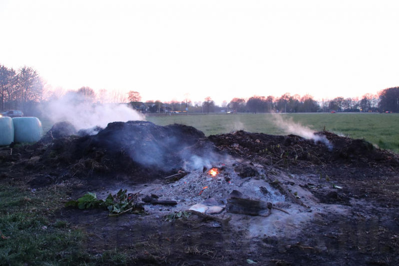 Broei veroorzaakt afvalbrand met veel rookontwikkeling