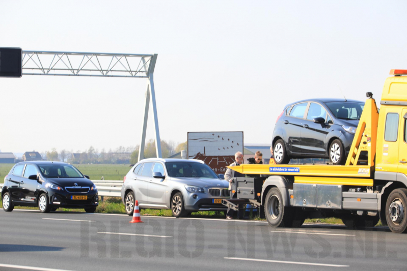 Rijstrook afgesloten door ongeval