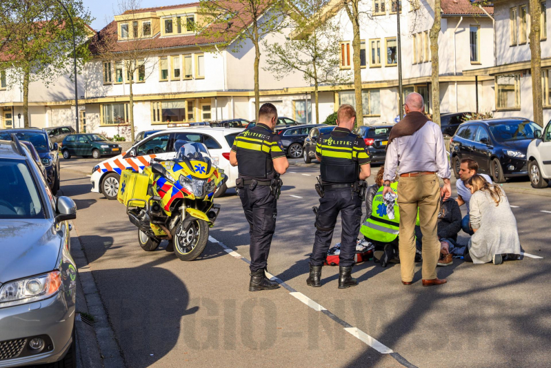 Scooterrijder gewond na aanrijding