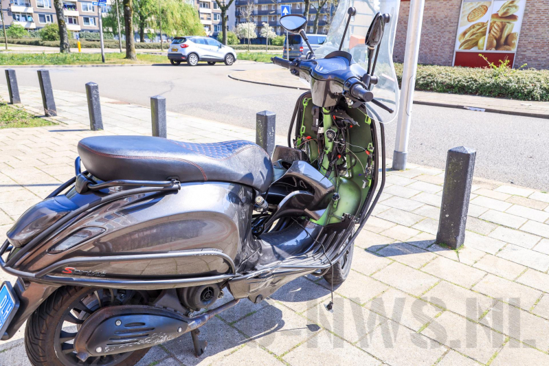 Scooter flink beschadigd bij ongeval