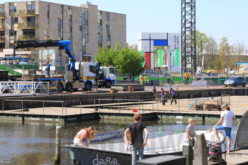 Podium Koningsdag 2019 in volle gang