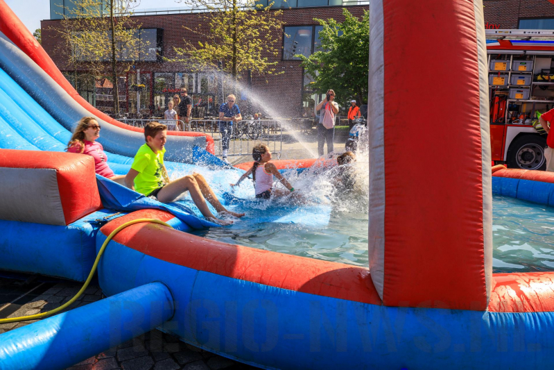 800 sporters rennen mee in Obstacle Run