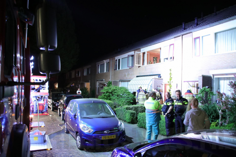 Buren rammelen bewoners wakker om brandalarm