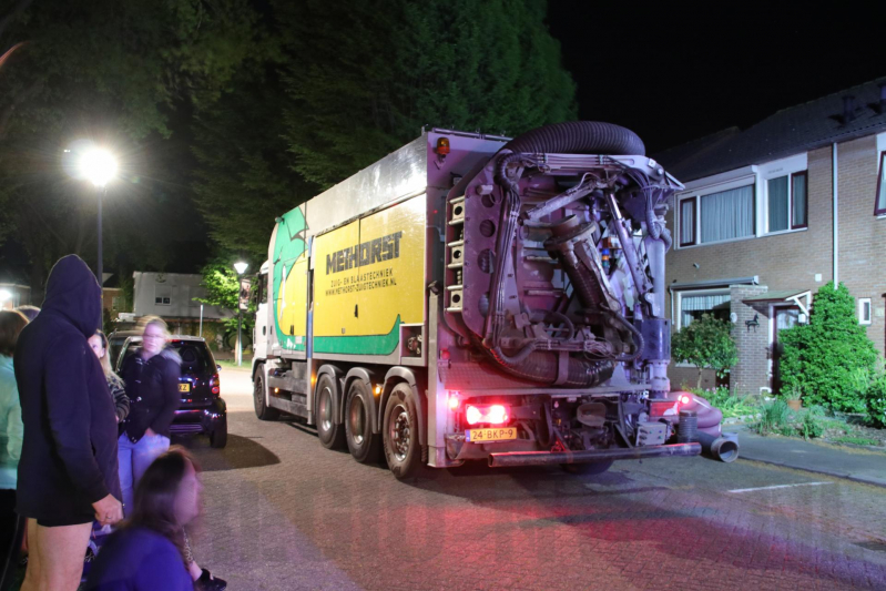 Buren rammelen bewoners wakker om brandalarm