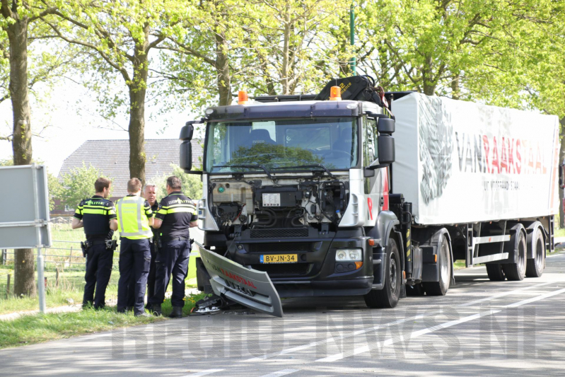 Fietser overleden na aanrijding met vrachtwagen