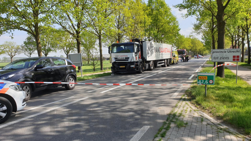 Fietser overleden na aanrijding met vrachtwagen