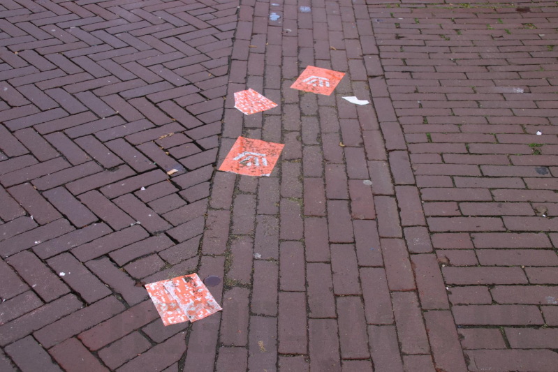 Dipje op feestvreugde in de voorbereidingen op Koningsdag