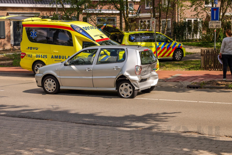 Automobiliste gewond bij botsing