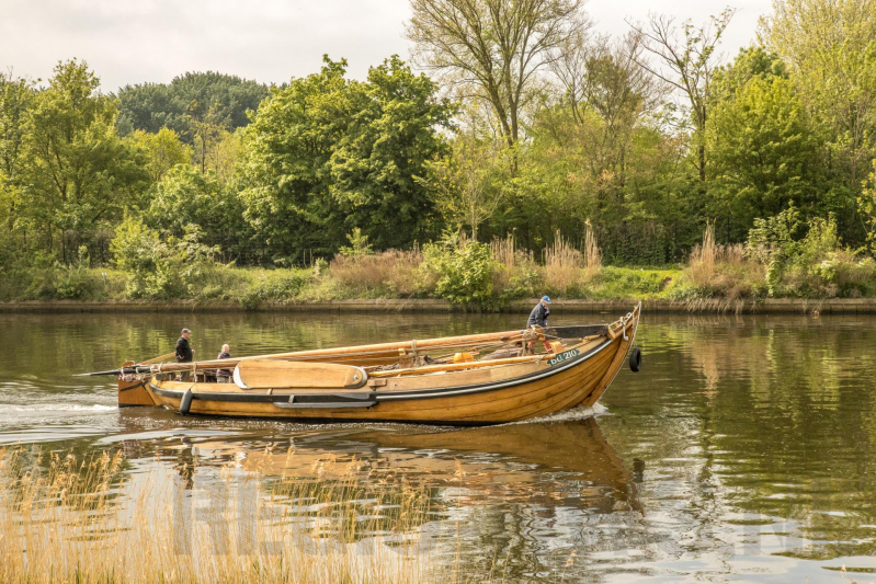 Botter BU.20 verlaat Eemplein