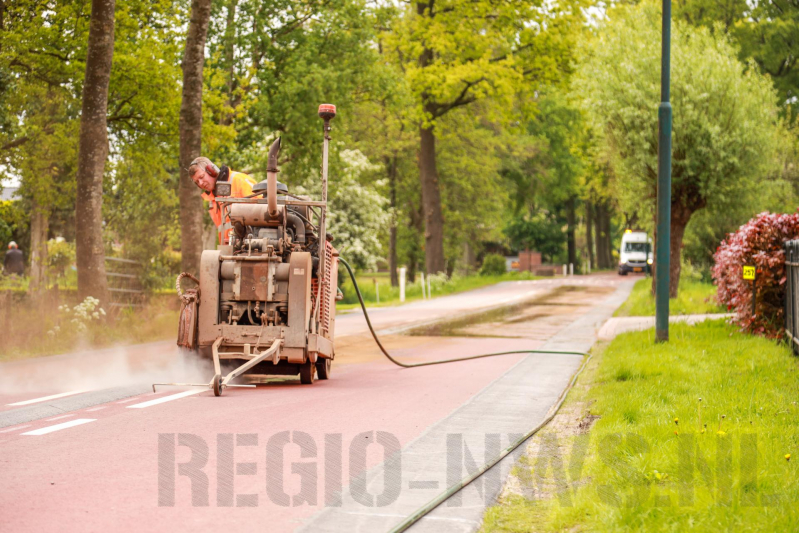 Herstelwerkzaamheden middengeleider fietsstraat