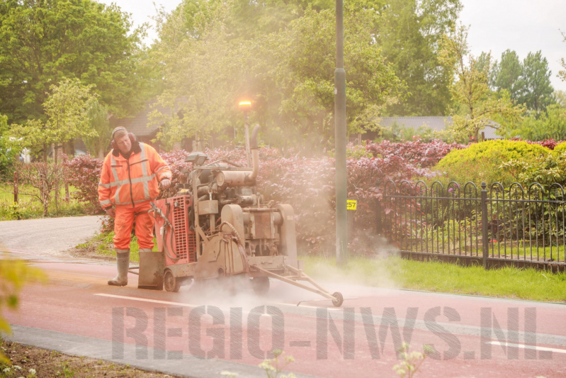 Herstelwerkzaamheden middengeleider fietsstraat