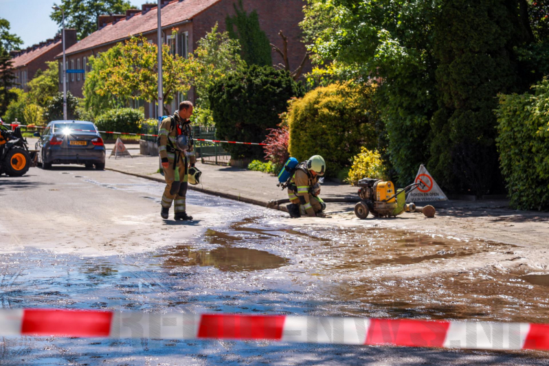Sterke gaslucht bij sinkhole