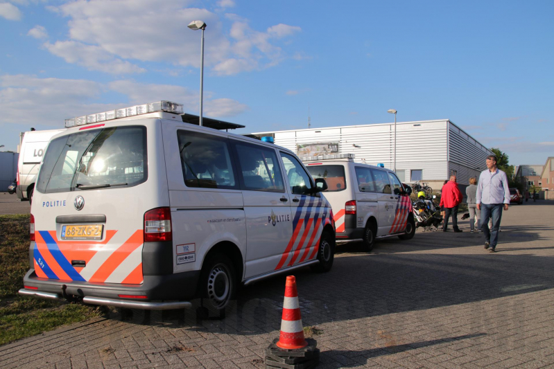 Loods verwoest door brand