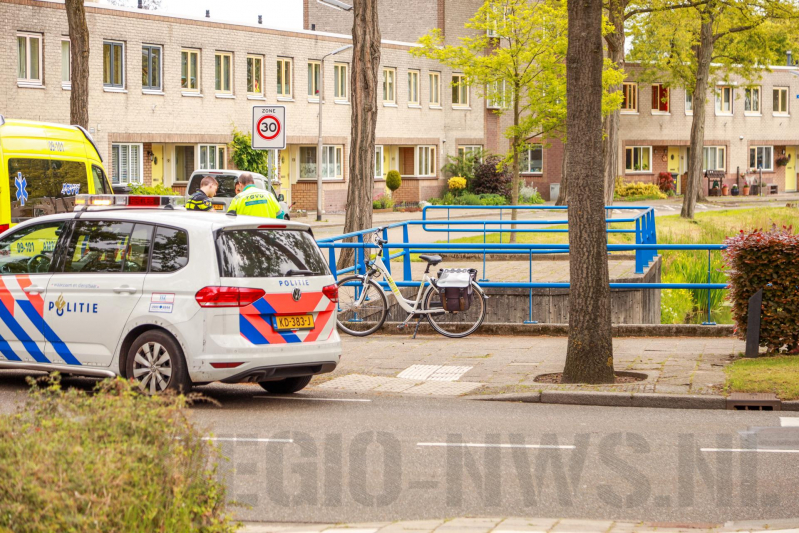 Gewonde fietsster op straat gevonden