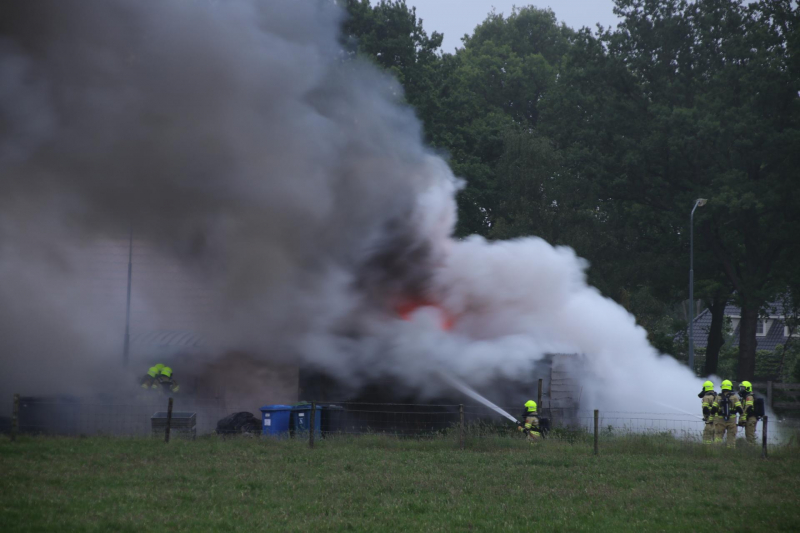 Schuur verwoest door brand