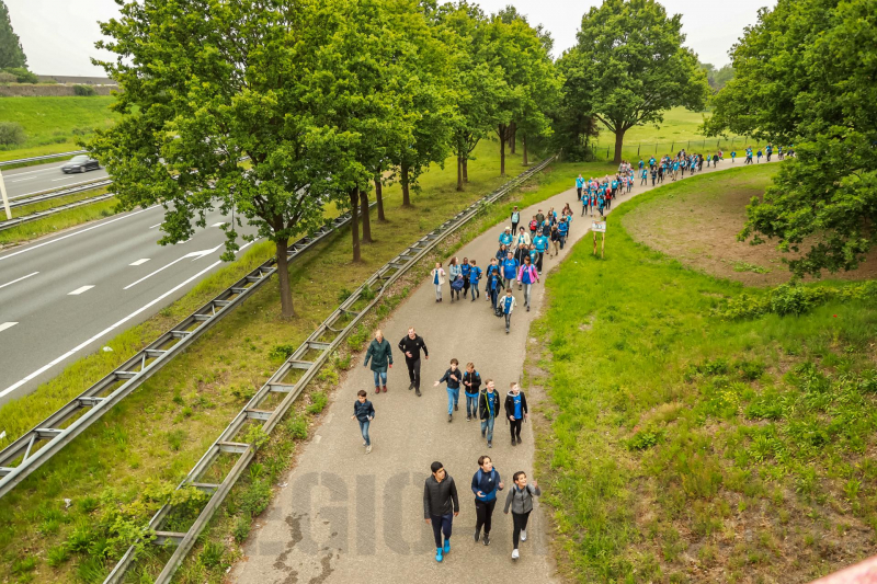 36ste Avondvierdaagse Hoogland van start gegaan