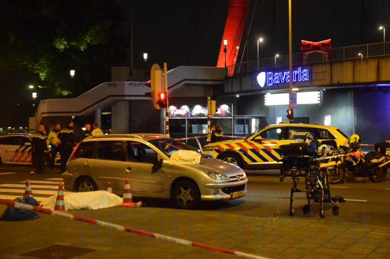 18-jarige bijrijder overleden na knal tegen paal