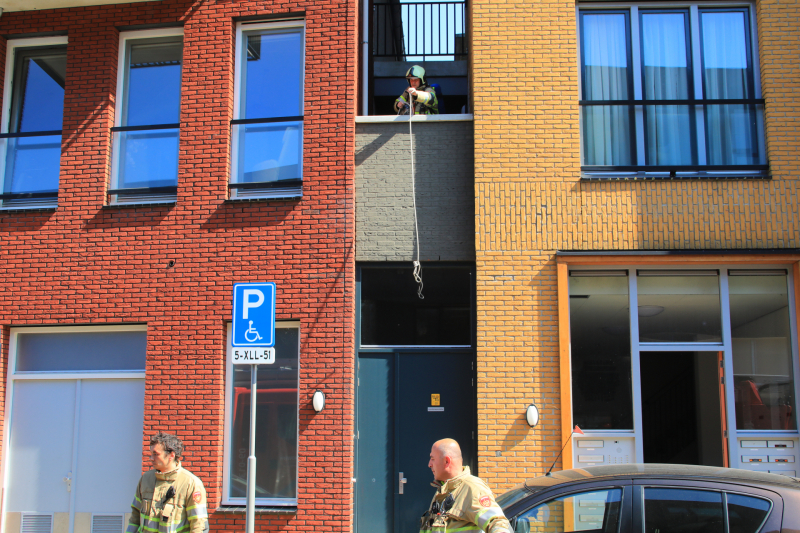 Brand op balkon appartementencomplex