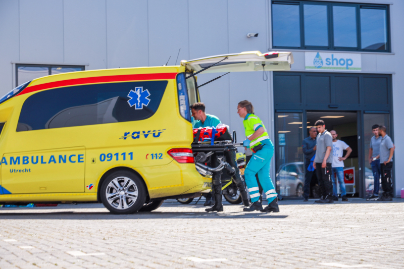 Hoogzwangere vrouw aangereden