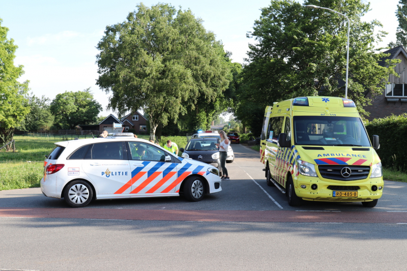 Mountainbiker gewond na botsing met auto