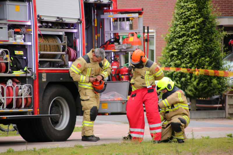 Afgesloten fietspad vanwege afgescheurde boom