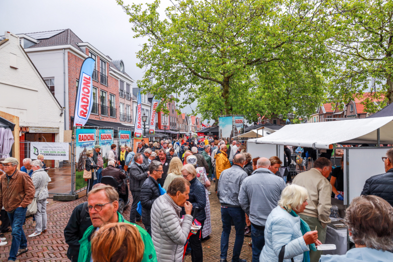 Nationale Haring Dag later gestart door regen