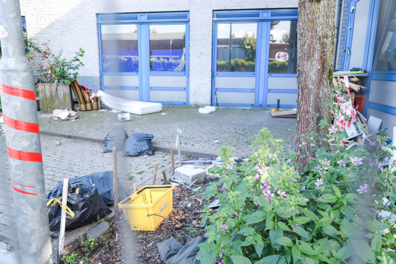 Veel troep achtergebleven na ontruiming kraakpand
