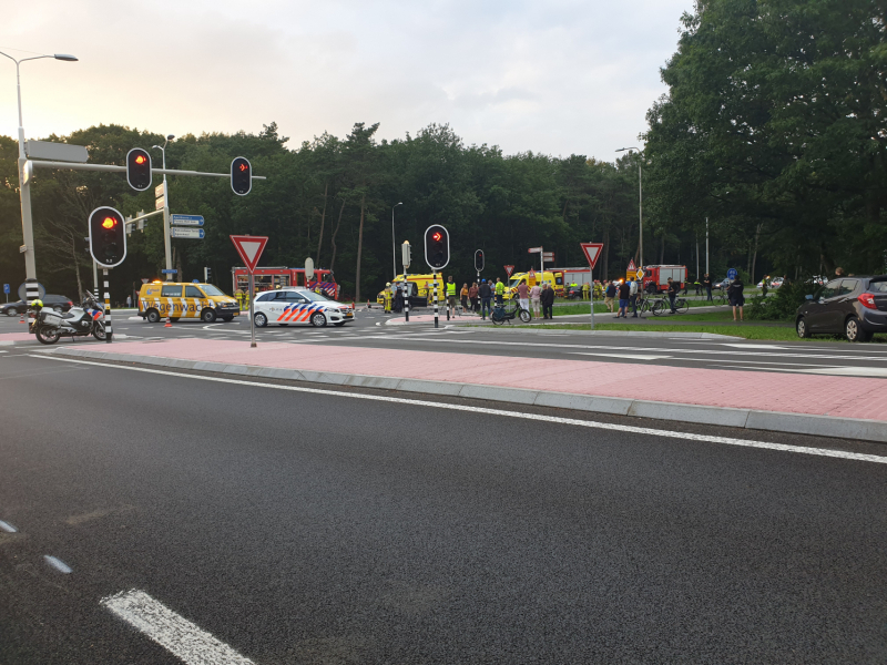 Zeer ernstige ongeval tussen twee voertuigen