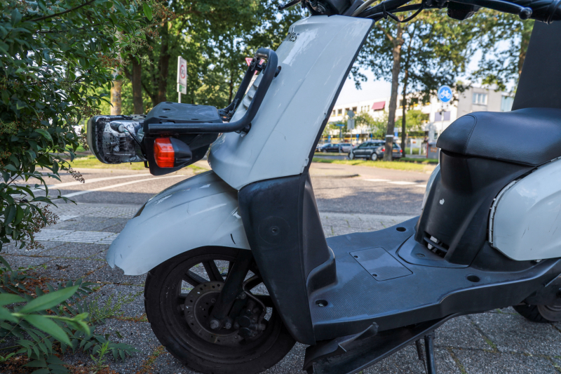 Weg afgesloten na ongeval