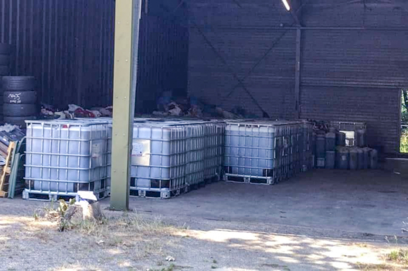 Grote hoeveelheid drugs in loods