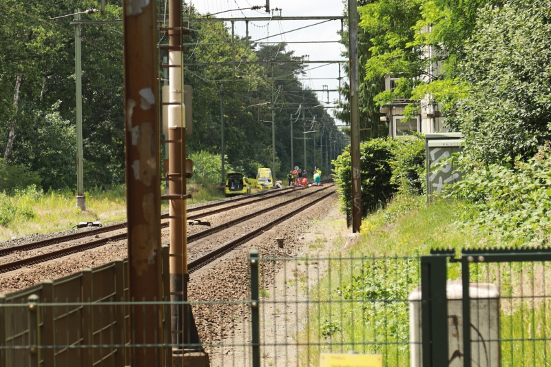 Geen treinen door aanrijding met persoon