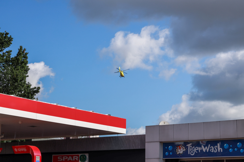 37-jarige voetganger ernstig gewond na aanrijding