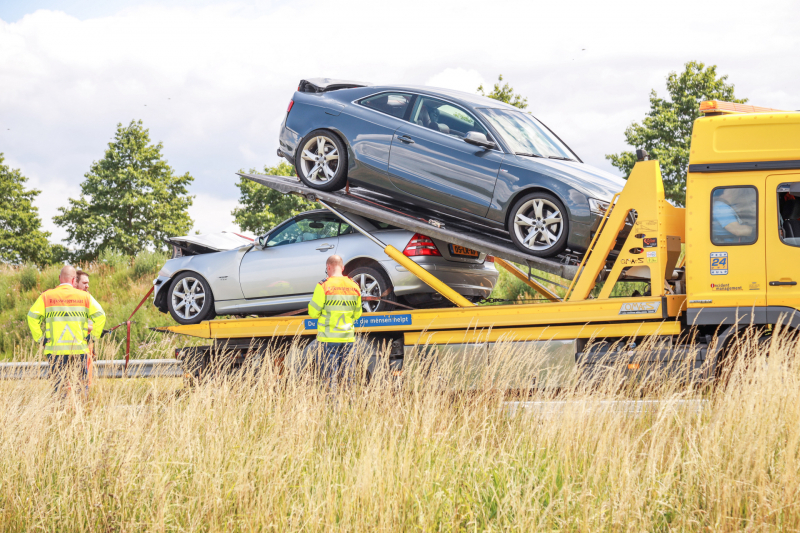 Snelweg afgesloten na ongeval