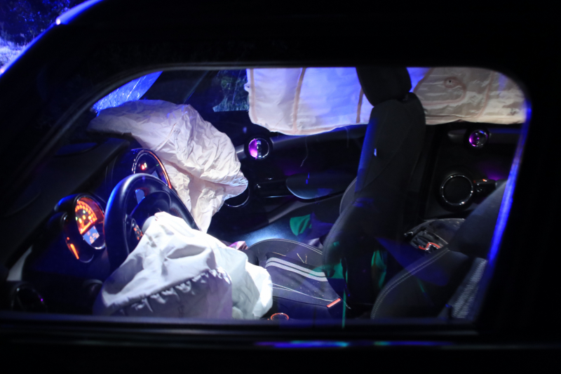 Bestuurder vlucht na crash