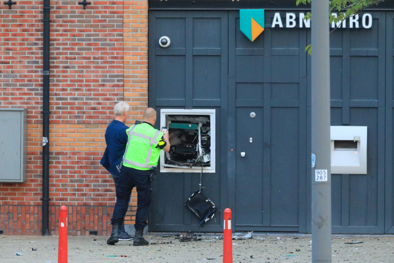 Plofkraak ABN AMRO pinautomaat