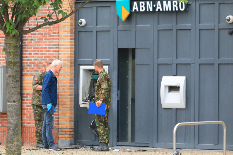 Plofkraak ABN AMRO pinautomaat