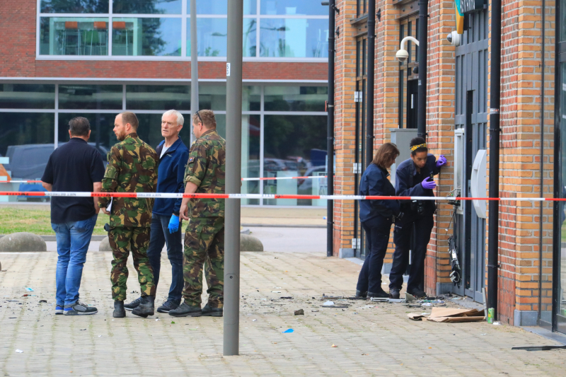 Plofkraak ABN AMRO pinautomaat