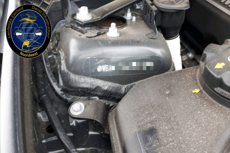 Automobilist met valse kentekenplaten aangehouden