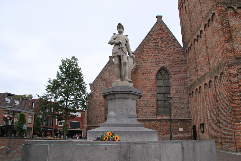 Sterfdag nationale held Jan van Schaffelaar